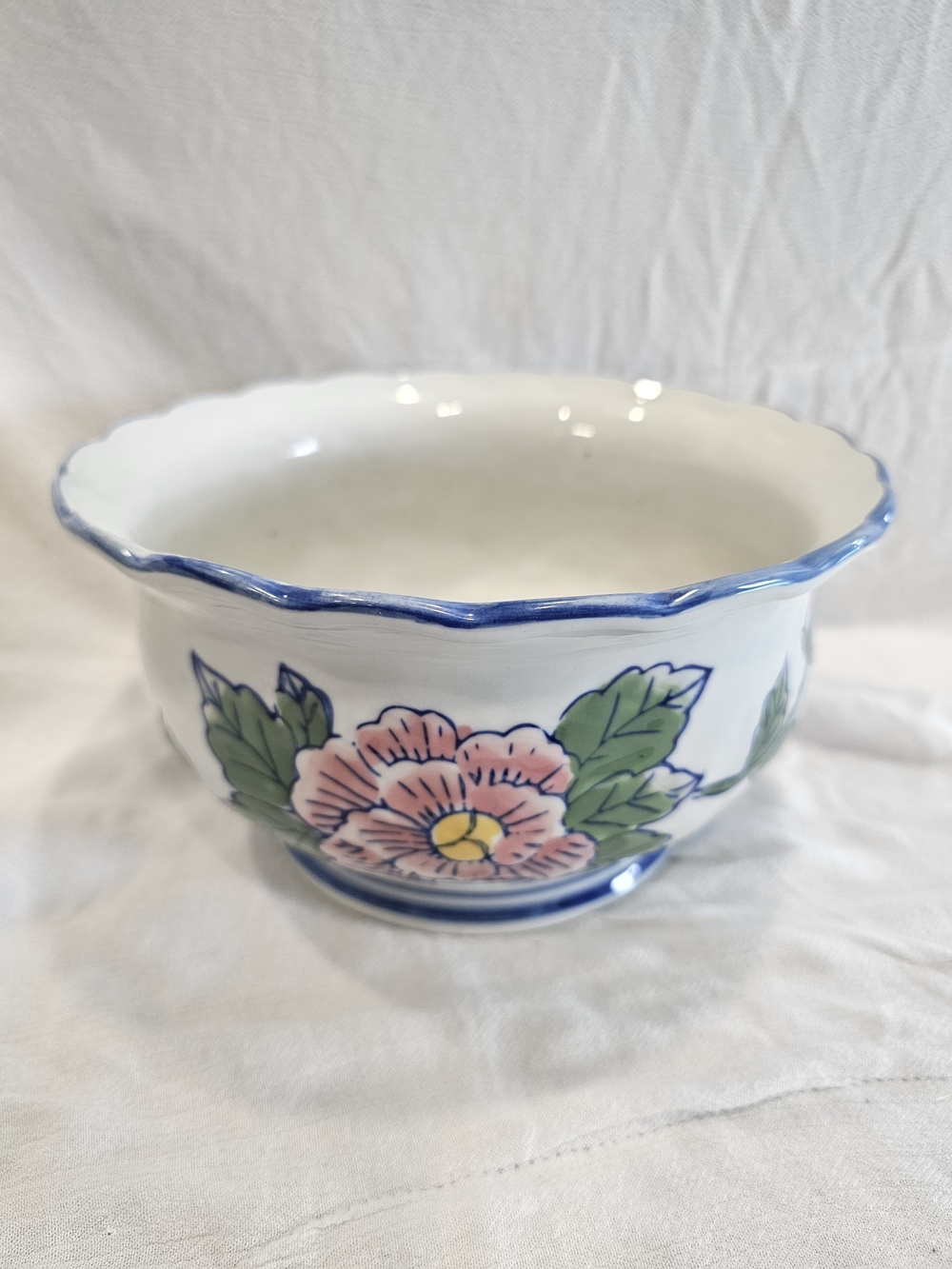 Vintage Hand-Painted Floral Ceramic Cachepot / Planter Bowl